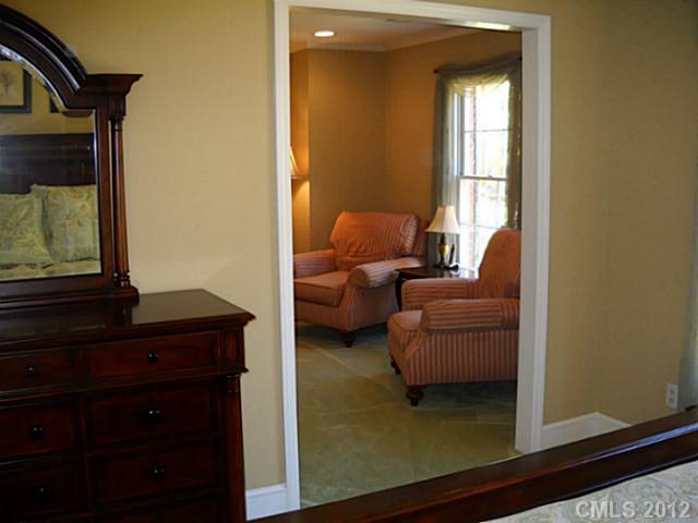 4725 Lindstrom Drive Charlotte NC 28226