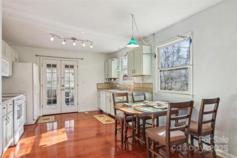 224 Beverly Road Asheville NC 28805