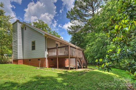 6115 Coltswood Court Charlotte NC 28211