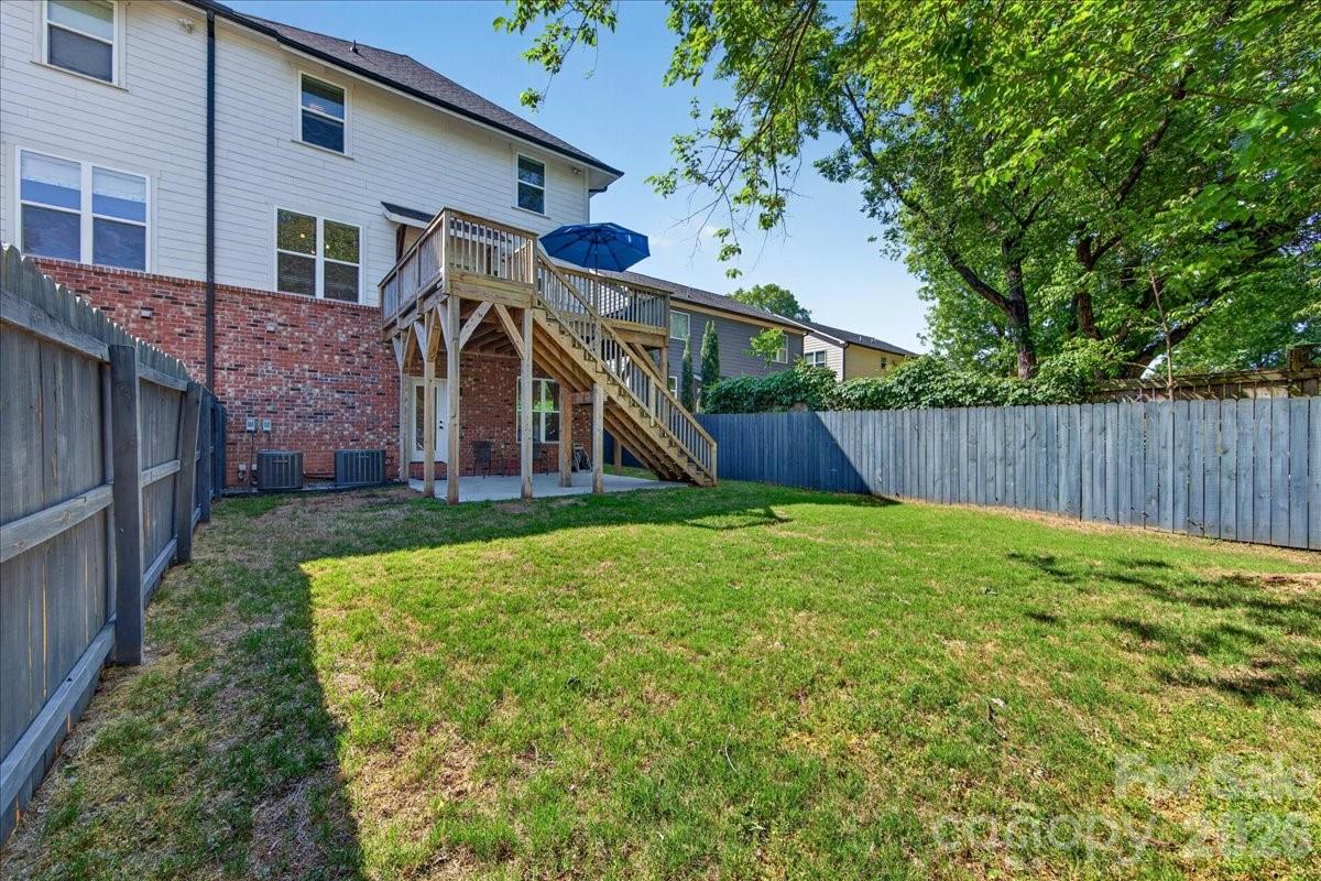 1413 Lomax Avenue Charlotte NC 28211