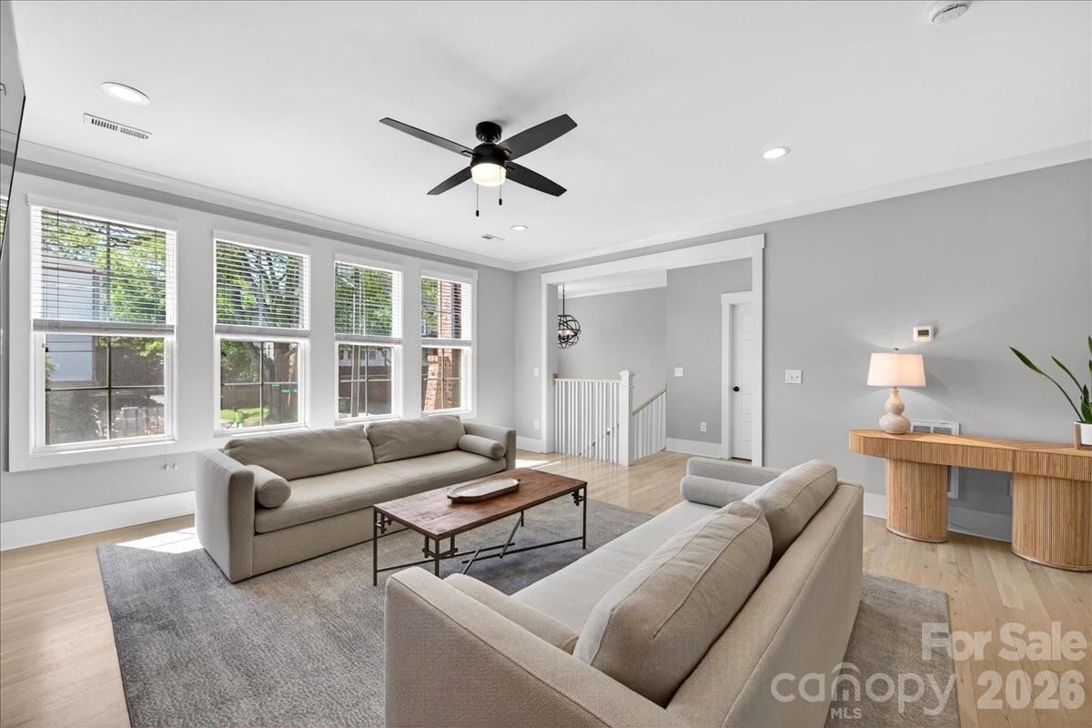 1413 Lomax Avenue Charlotte NC 28211