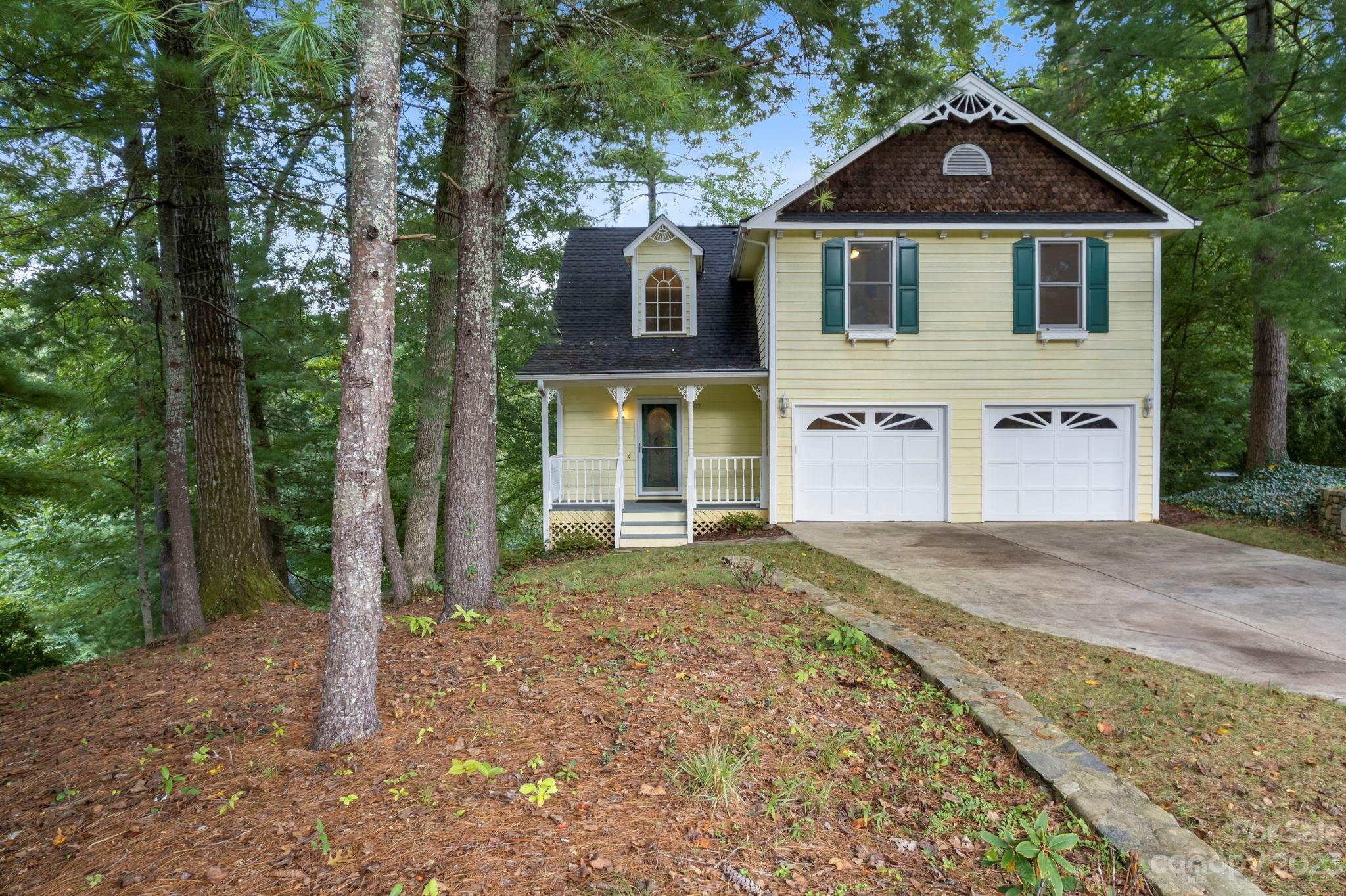 102 Goldfinch Lane Asheville NC 28803