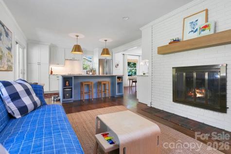 84 Far Hills Terrace Brevard NC 28712
