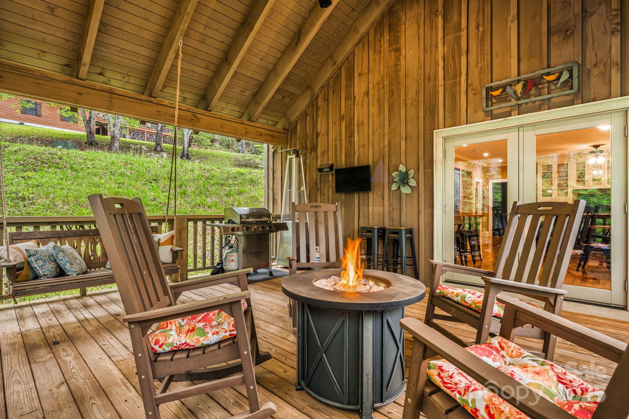 79 Slumber Lane Sylva NC 28779
