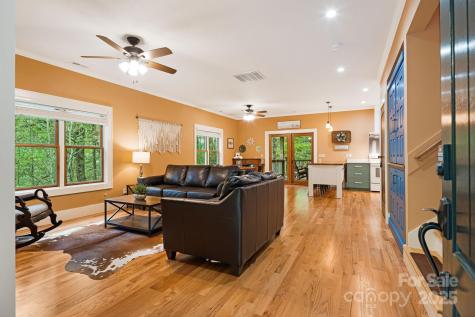 79 Slumber Lane Sylva NC 28779