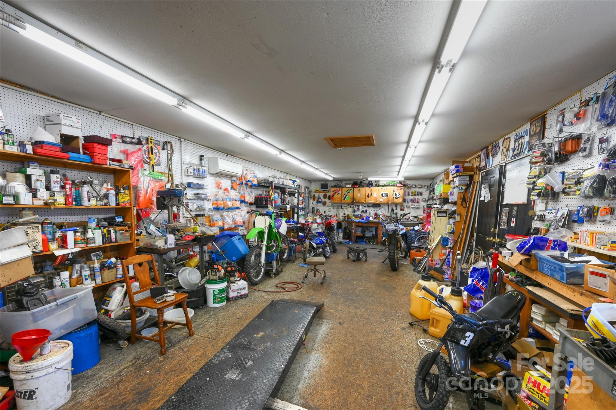 29 Delta Drive Hendersonville NC 28792