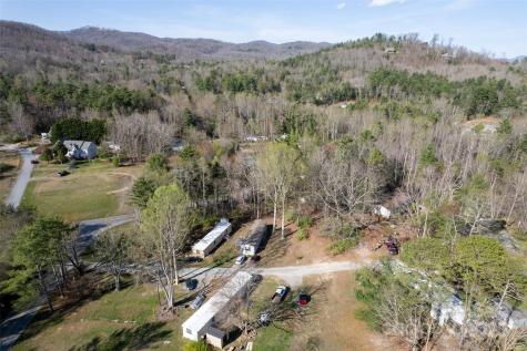 29 Delta Drive Hendersonville NC 28792