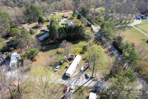 29 Delta Drive Hendersonville NC 28792