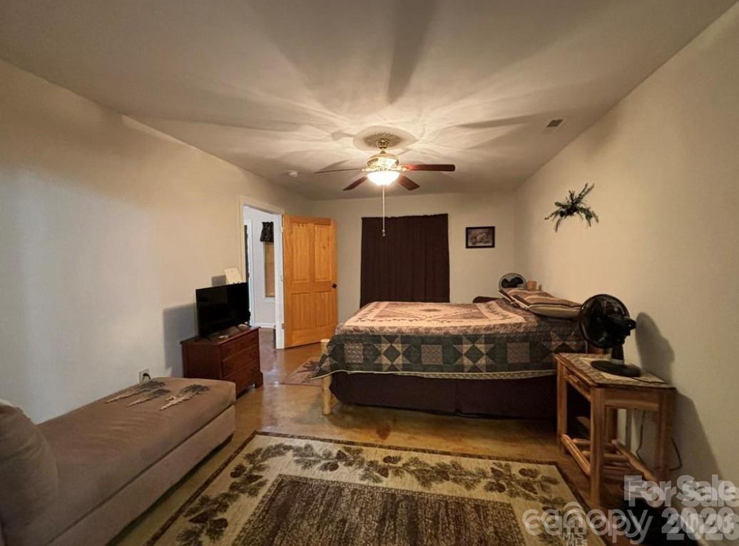 369 Pinecrest Circle Troy NC 27371