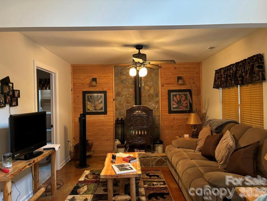 369 Pinecrest Circle Troy NC 27371
