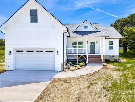 72 Canary Lane Hendersonville NC 28792