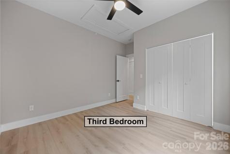 72 Canary Lane Hendersonville NC 28792
