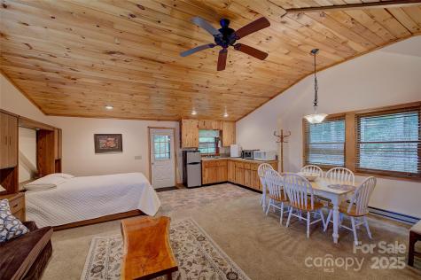 53 Chestnut Ridge Road Spruce Pine NC 28777