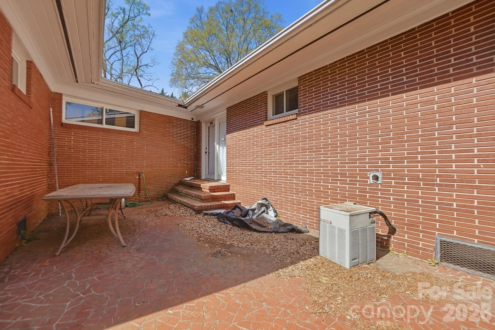 160 Glendale Avenue SE Concord NC 28025