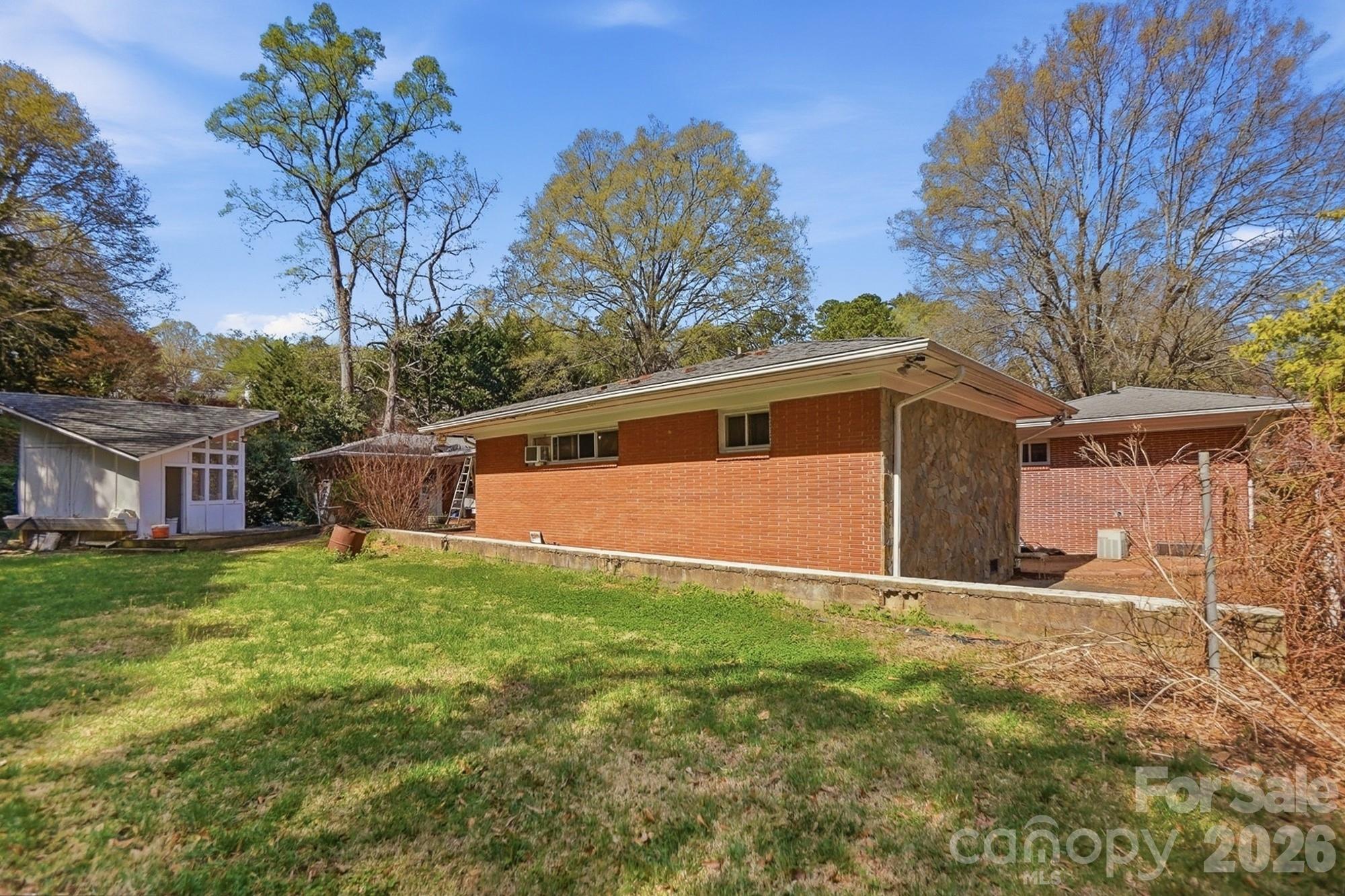 160 Glendale Avenue SE Concord NC 28025