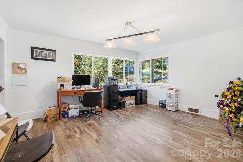 160 Glendale Avenue SE Concord NC 28025