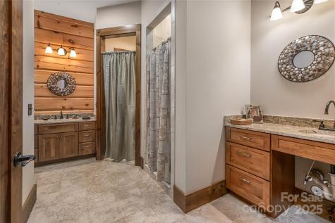 635 Whisper Mountain Drive Leicester NC 28748