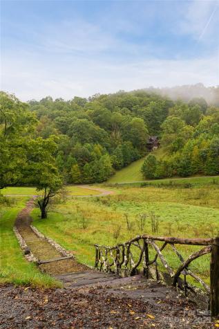 635 Whisper Mountain Drive Leicester NC 28748