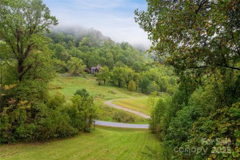 635 Whisper Mountain Drive Leicester NC 28748