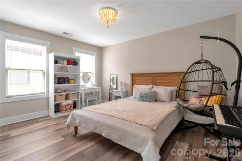 27 Mann Lane Fletcher NC 28732