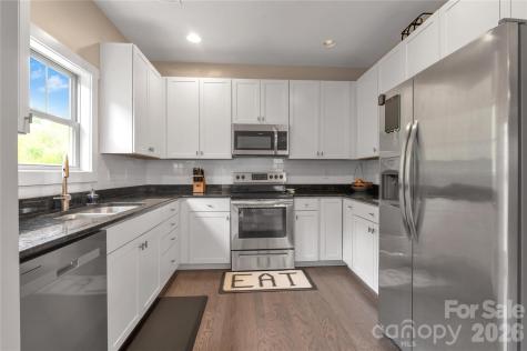 27 Mann Lane Fletcher NC 28732