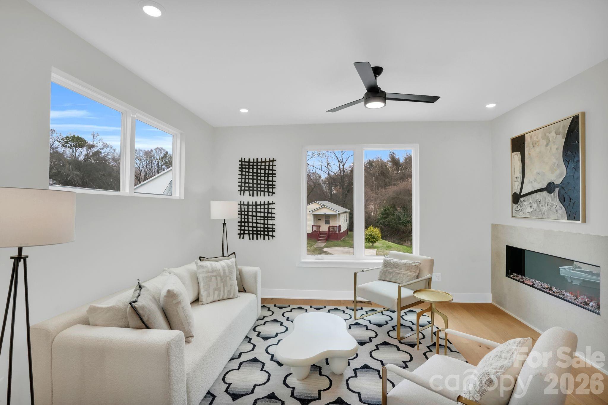 142 Mattoon Street Charlotte NC 28216
