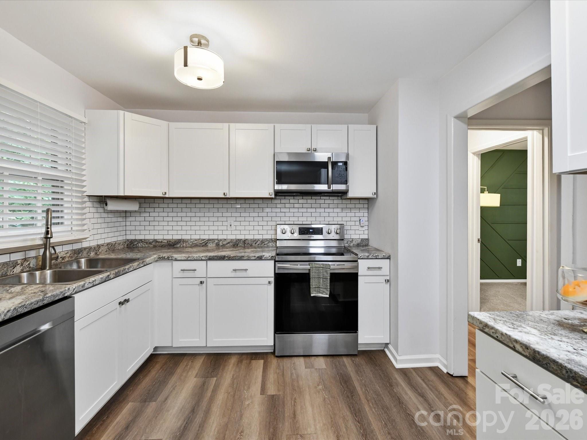 15708 Fairfield Drive Matthews NC 28104