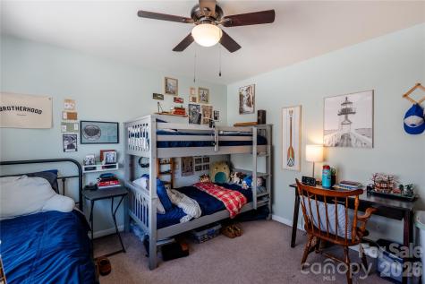 27 Chowan Drive Fletcher NC 28732