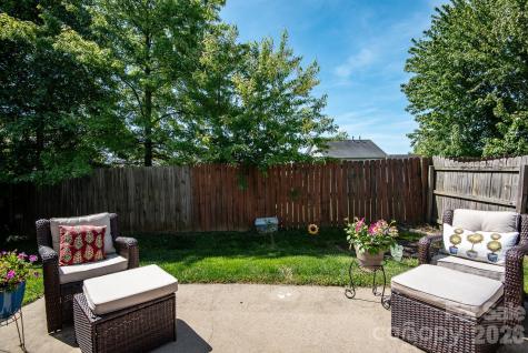 27 Chowan Drive Fletcher NC 28732