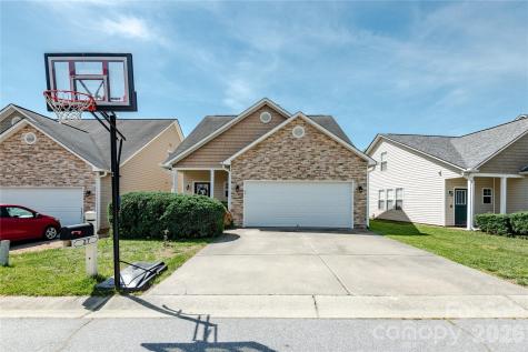 27 Chowan Drive Fletcher NC 28732