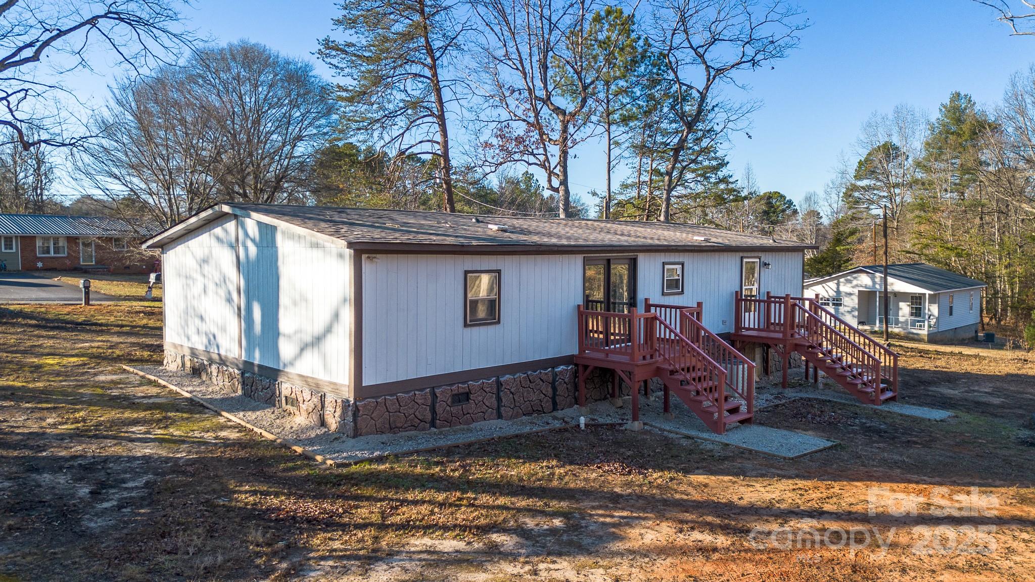 50 N Duncan Hill Lane Taylorsville NC 28681