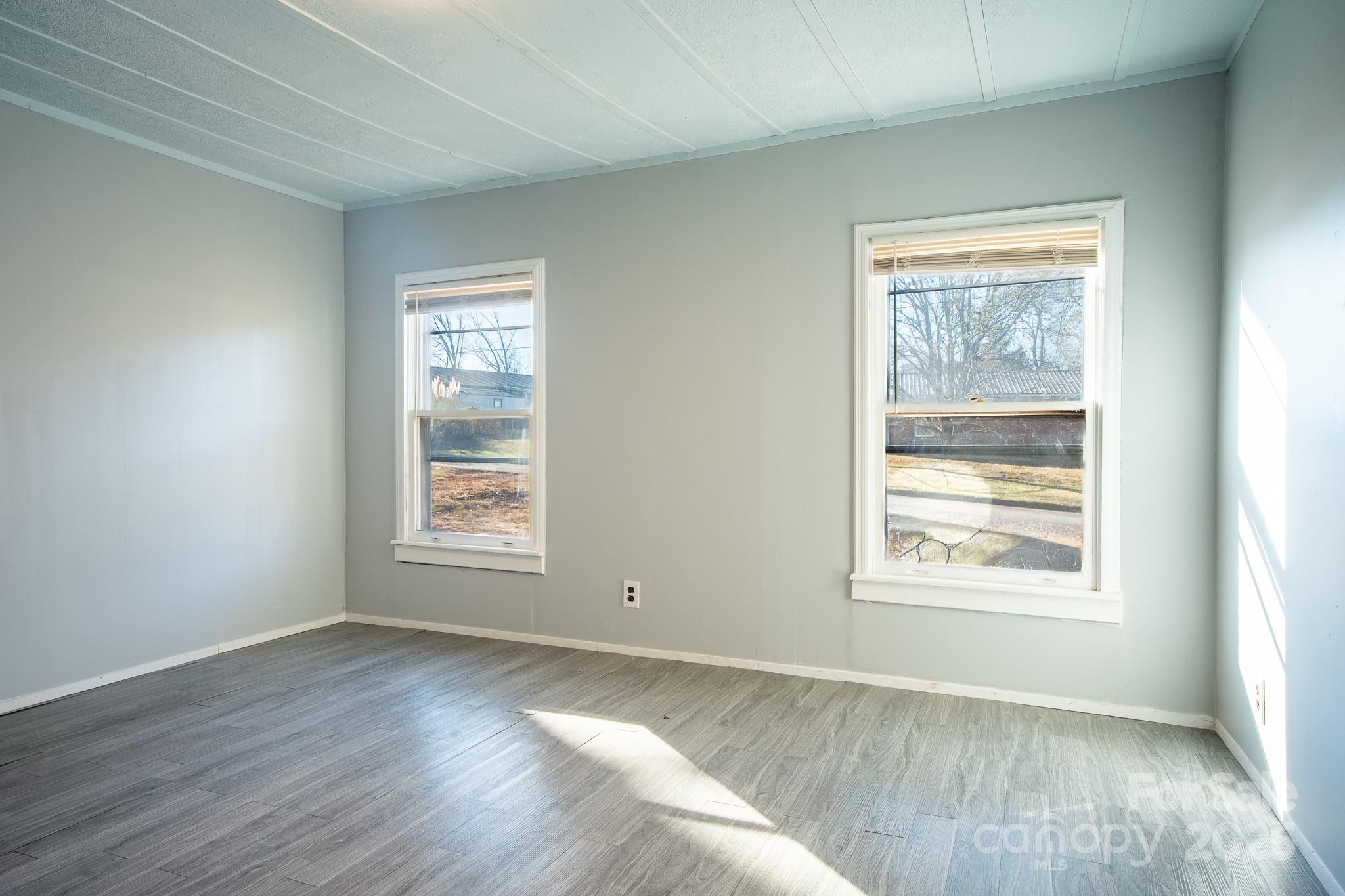 50 N Duncan Hill Lane Taylorsville NC 28681