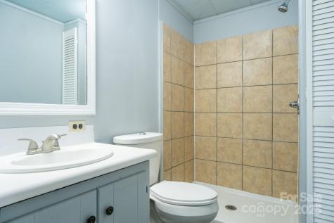 50 N Duncan Hill Lane Taylorsville NC 28681