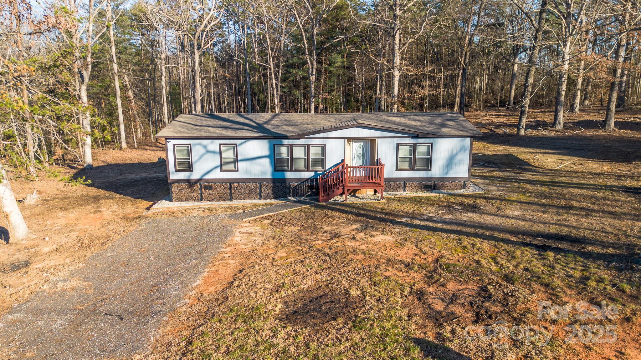 50 N Duncan Hill Lane Taylorsville NC 28681