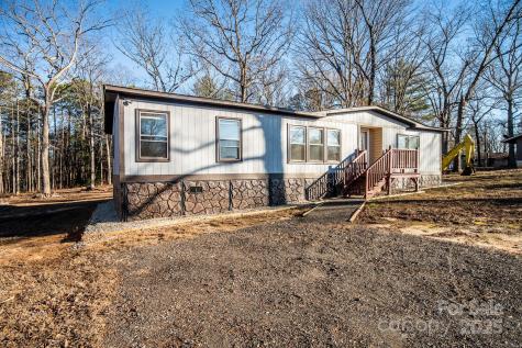 50 N Duncan Hill Lane Taylorsville NC 28681