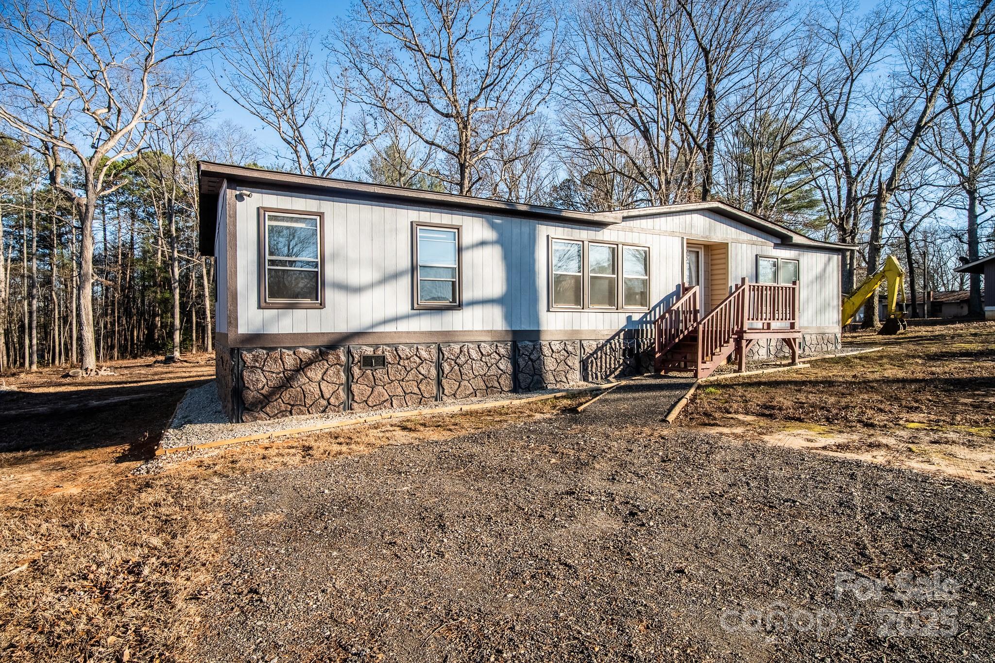 50 N Duncan Hill Lane Taylorsville NC 28681