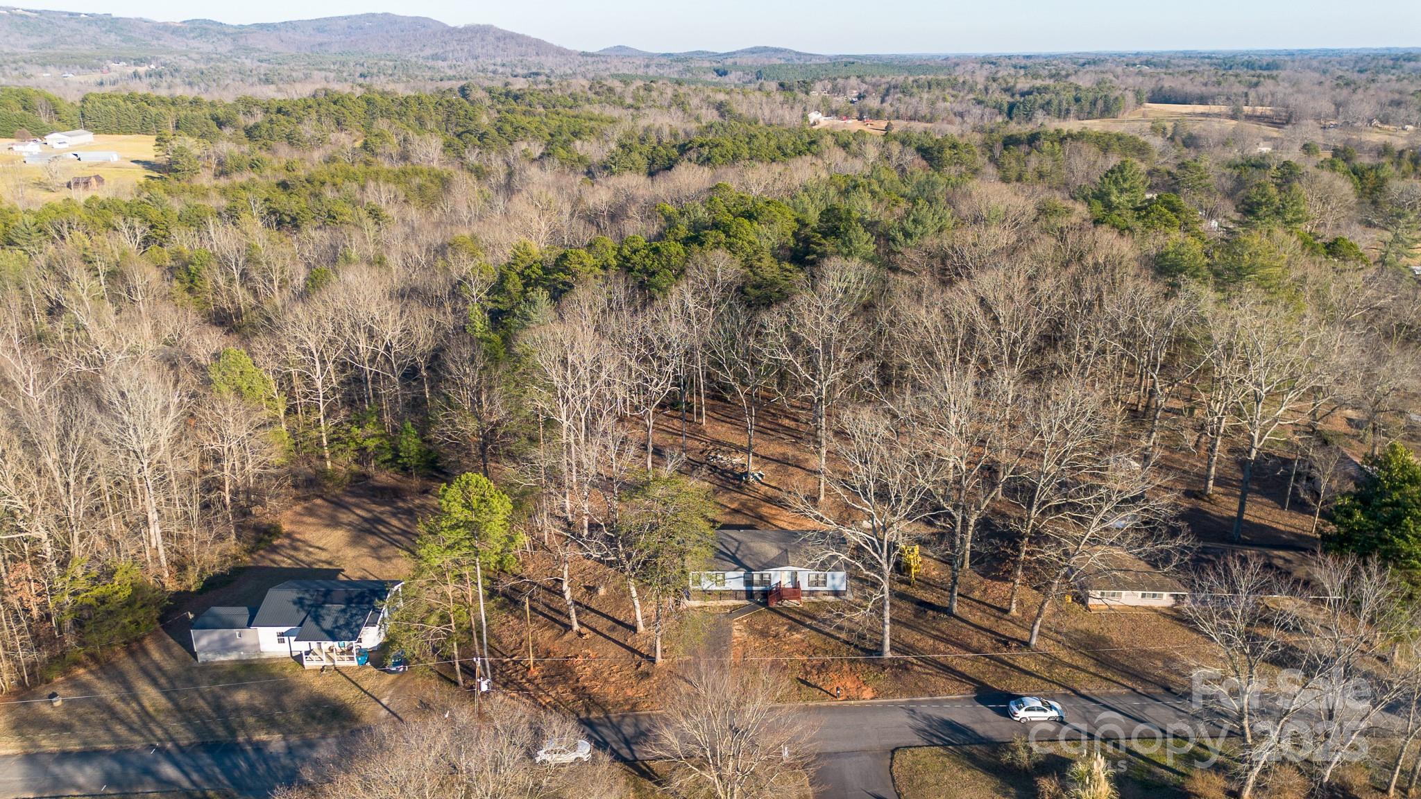 50 N Duncan Hill Lane Taylorsville NC 28681
