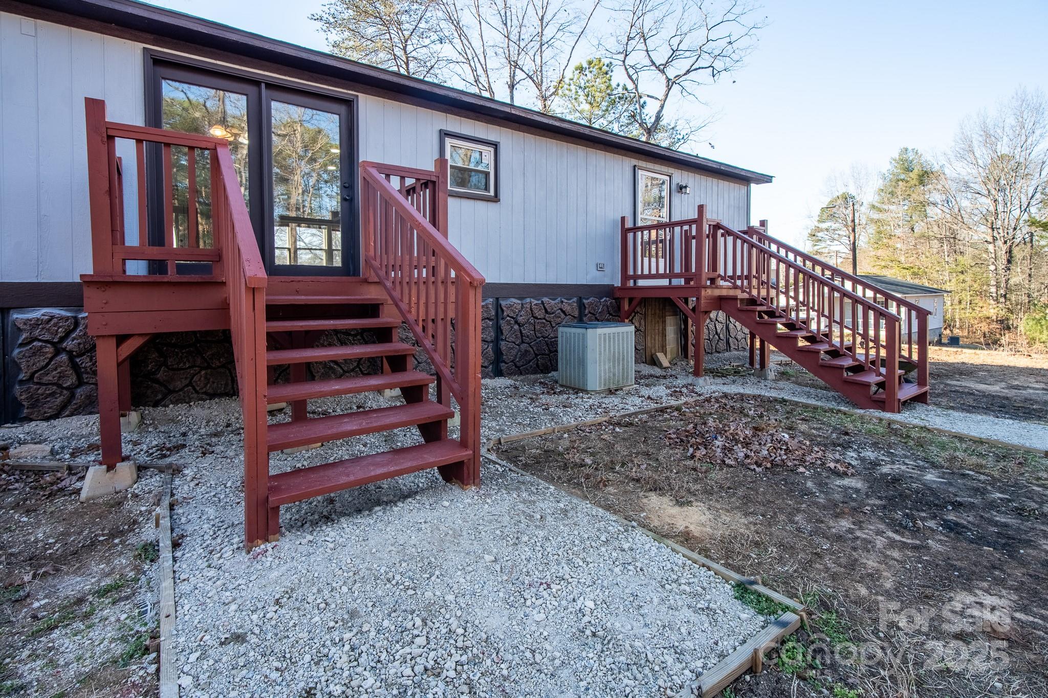 50 N Duncan Hill Lane Taylorsville NC 28681