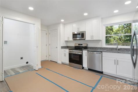 287 Duncan Road Flat Rock NC 28731