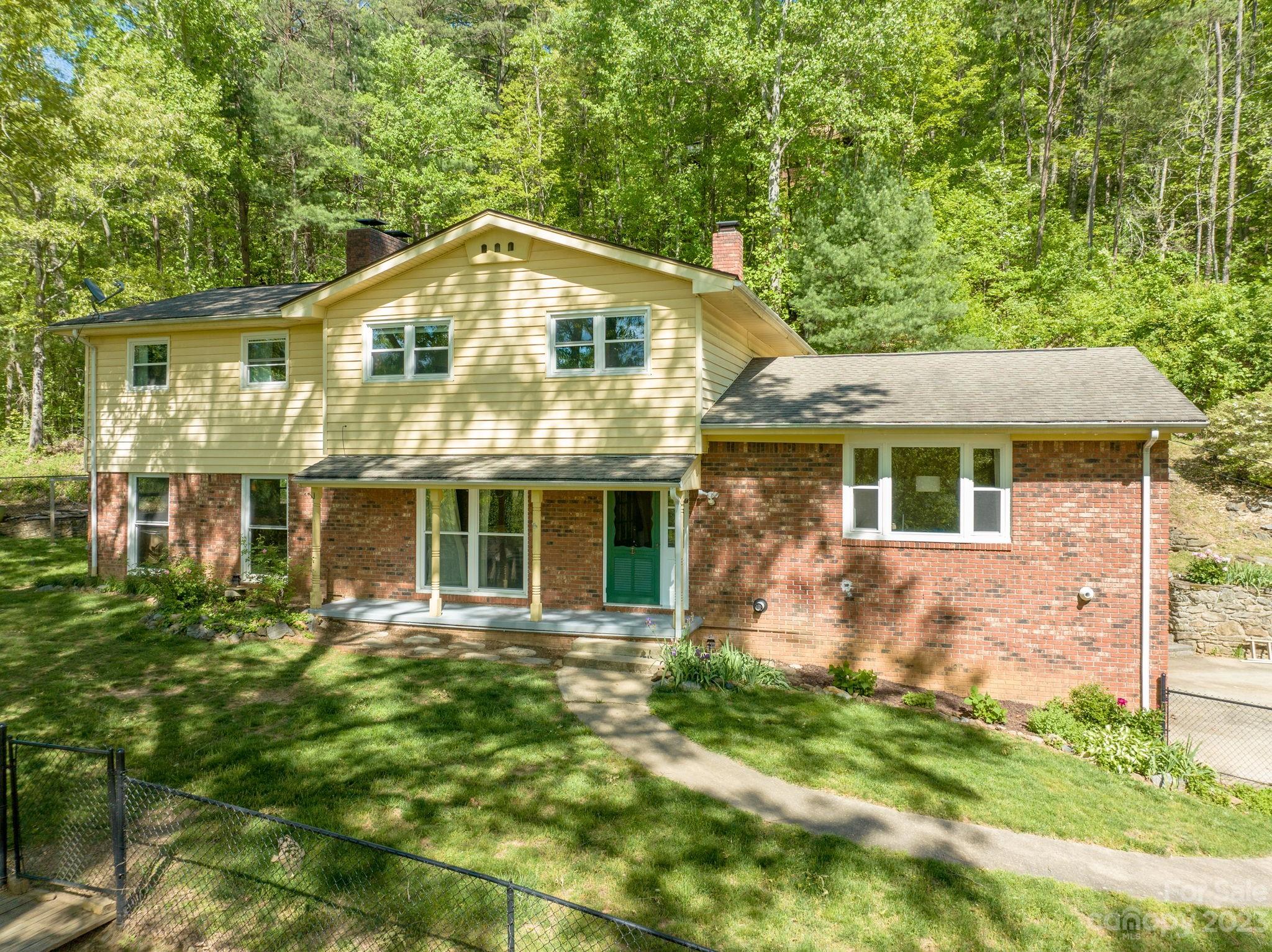 13 Rolling View Drive Asheville NC 28805