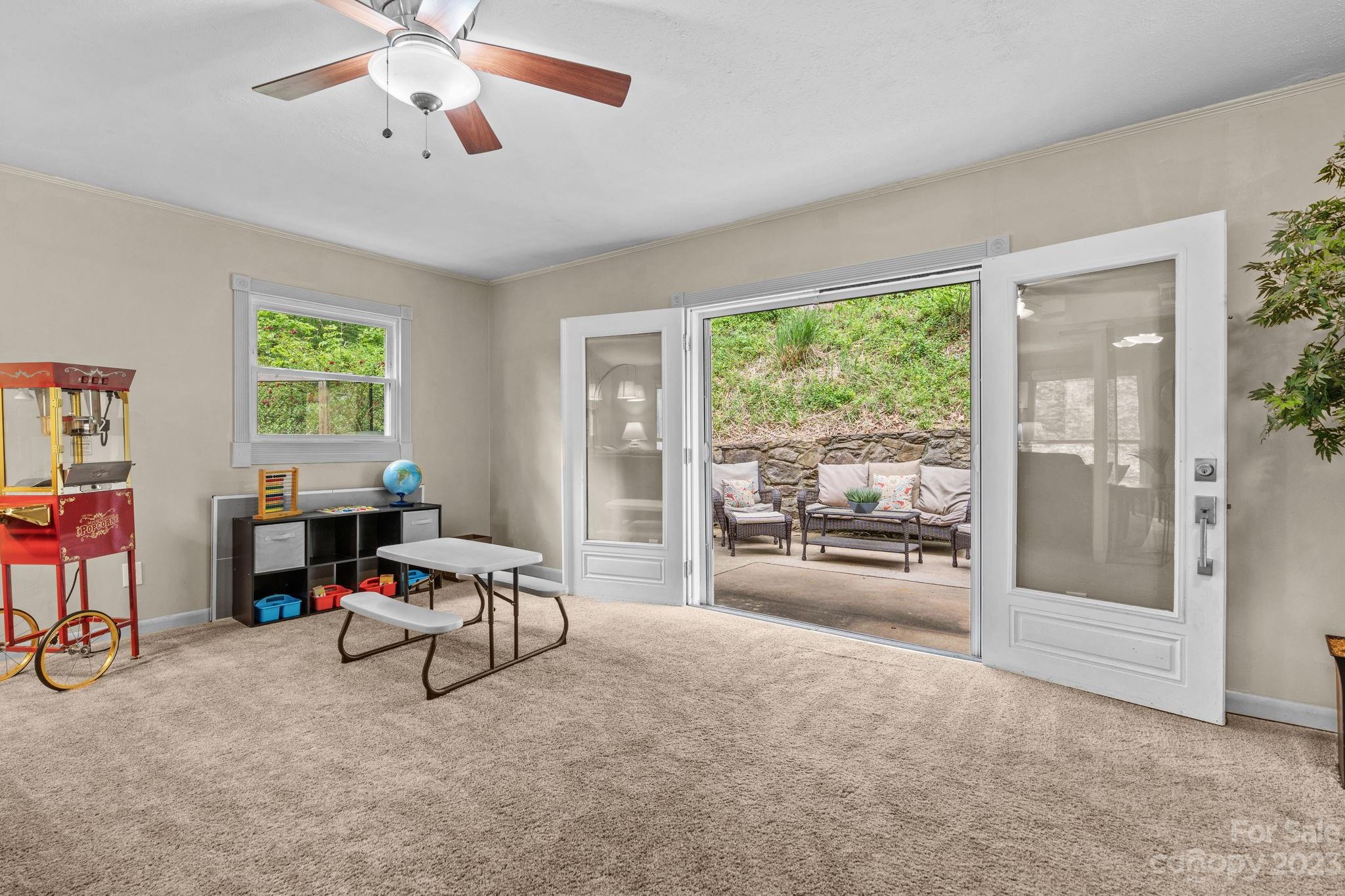 13 Rolling View Drive Asheville NC 28805