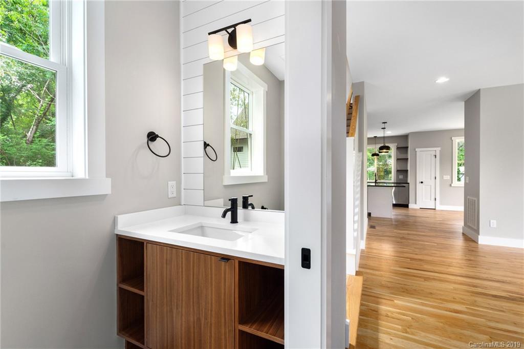 116 Richland Street Asheville NC 28806