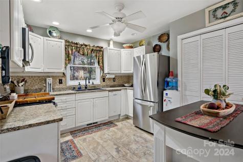 132 Fairway Drive Black Mountain NC 28711