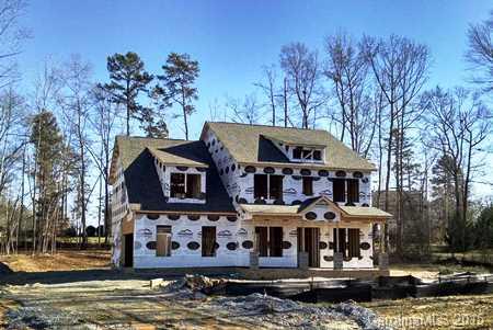 6400 Loyola Court Mint Hill NC 28227