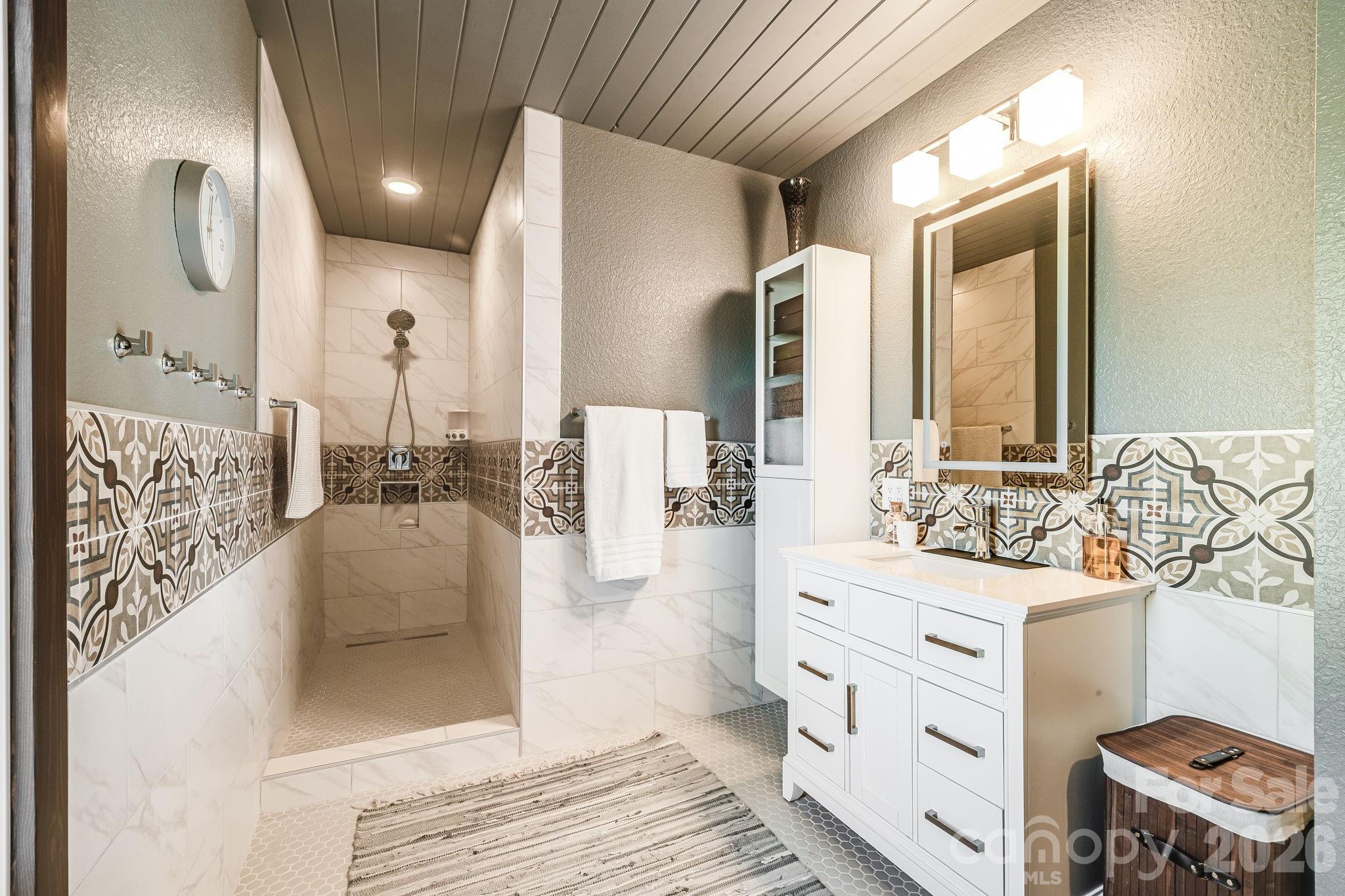 2223 Scarlet Ridge Sylva NC 28779