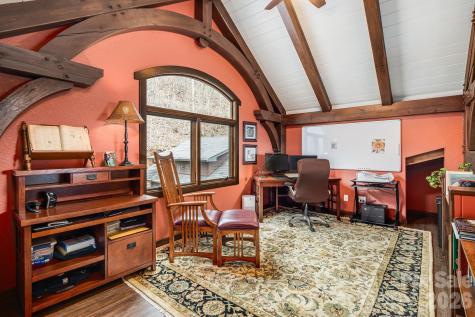 2223 Scarlet Ridge Sylva NC 28779