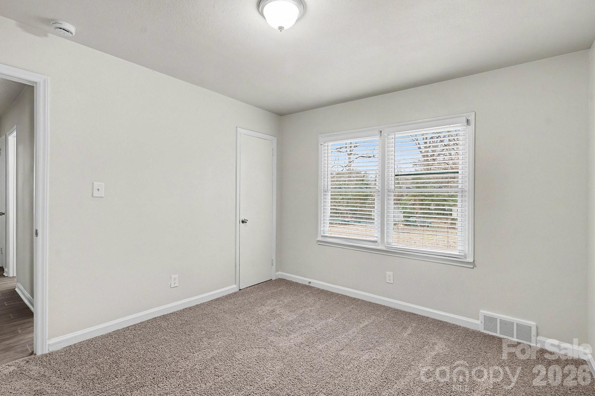 3431 Shamrock Drive Charlotte NC 28215