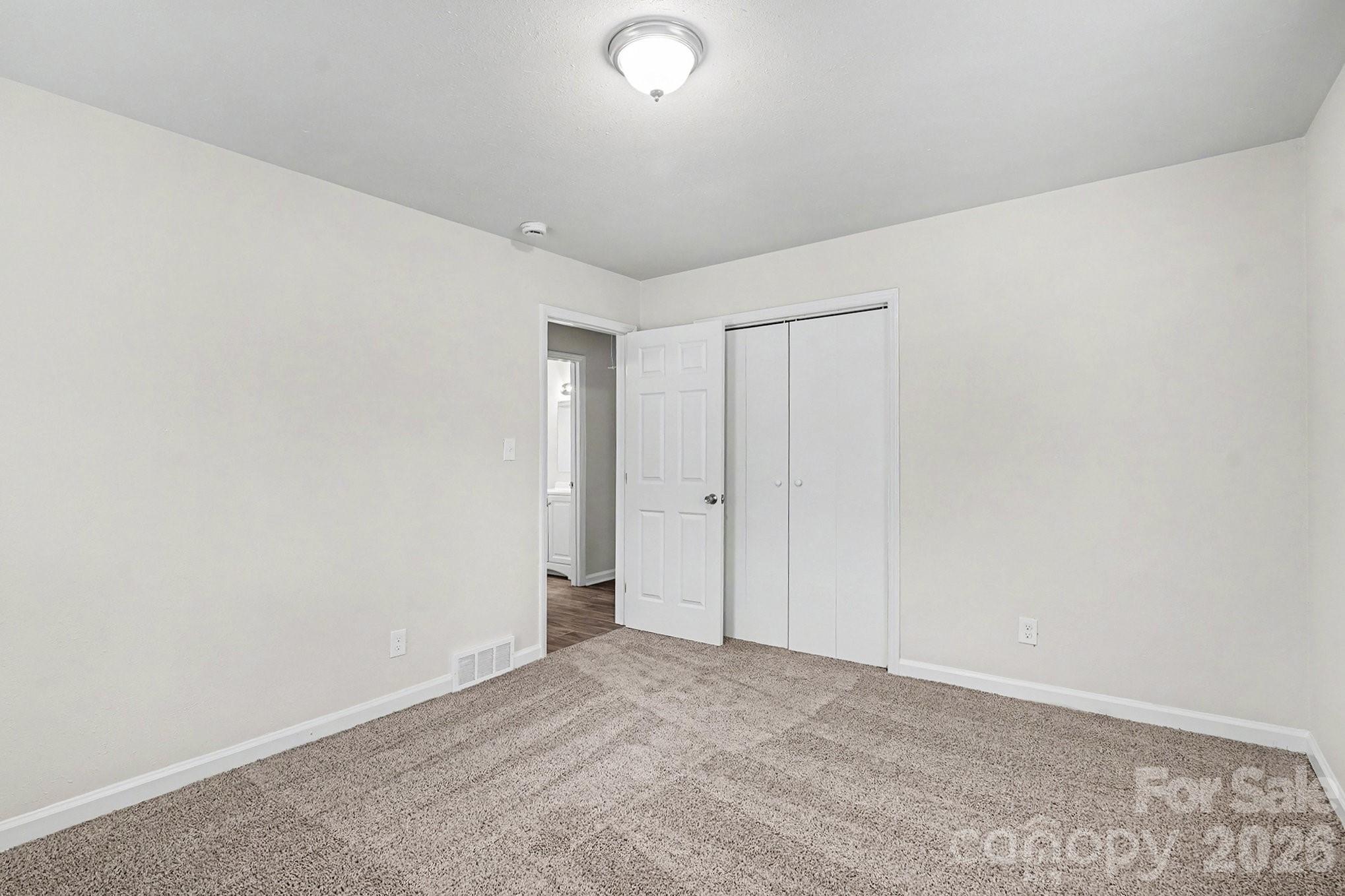 3431 Shamrock Drive Charlotte NC 28215