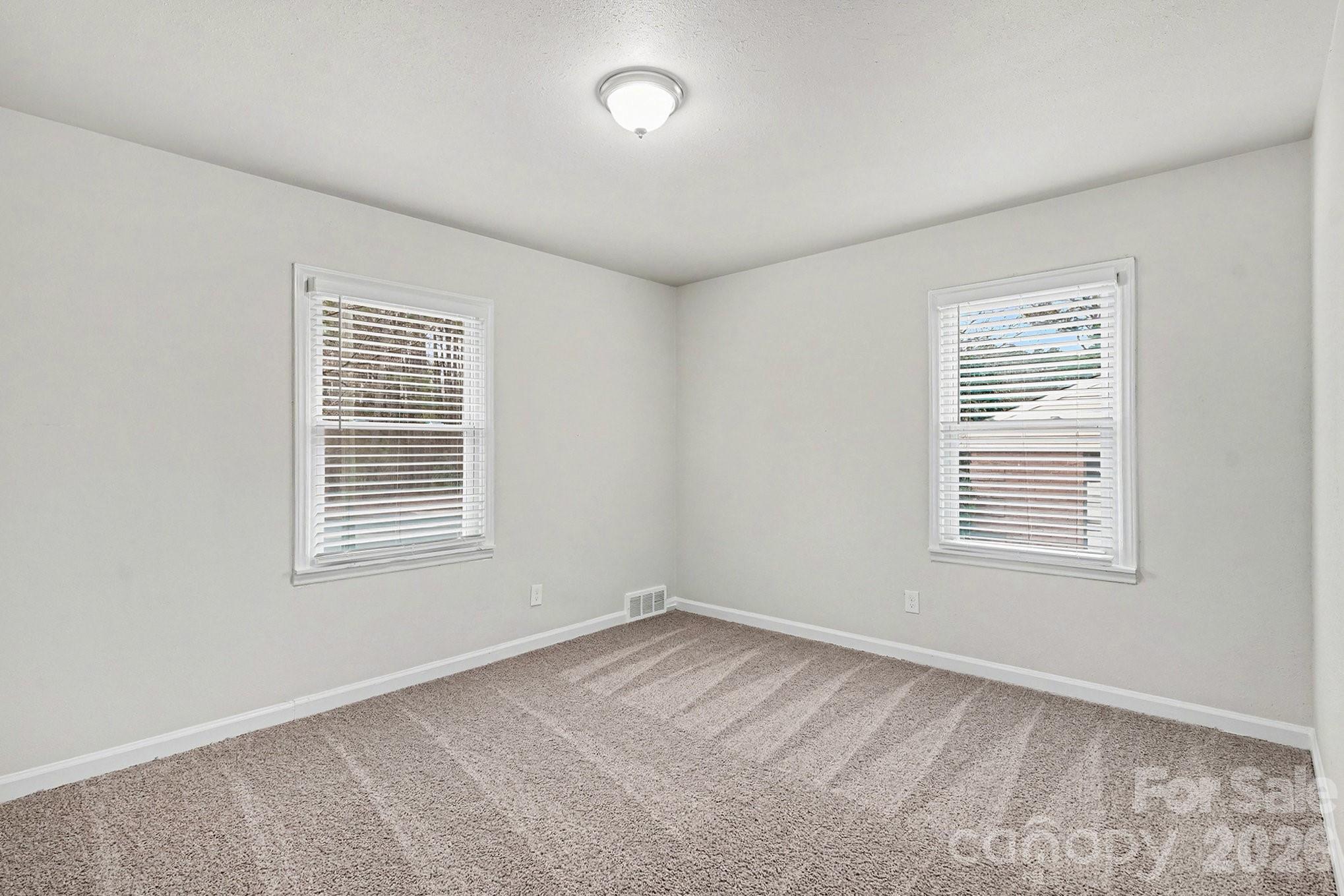 3431 Shamrock Drive Charlotte NC 28215