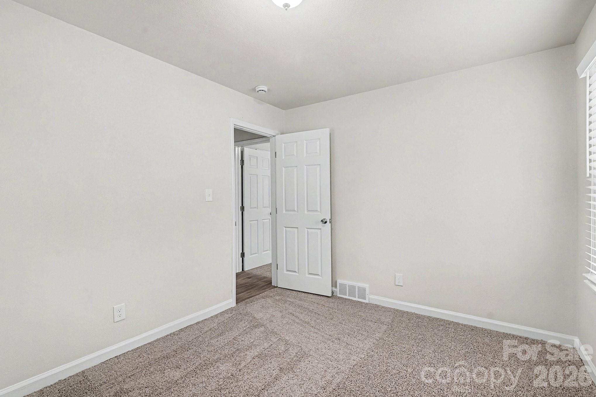 3431 Shamrock Drive Charlotte NC 28215